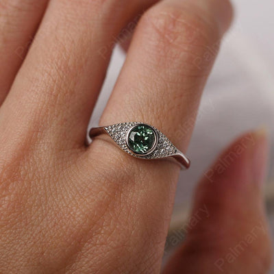 Bezel Setting Green Sapphire Eye Ring - Palmary