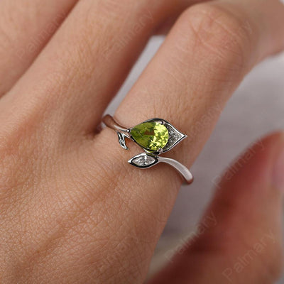 Pear Shaped Peridot Wedding Rings - Palmary